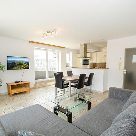 Penthouse In The Heart Of Zell Am See Esterno foto